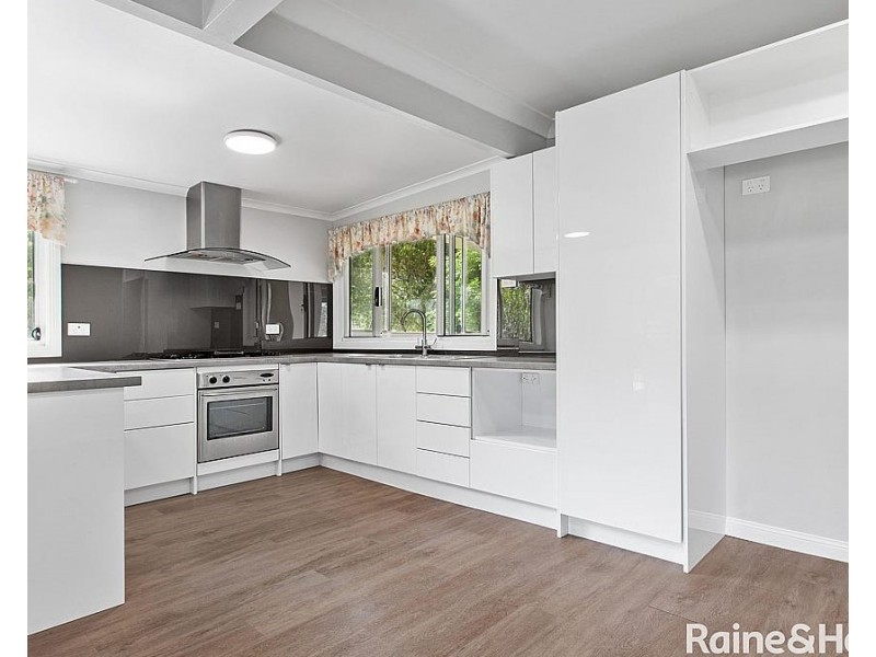 81 Hunter Street, Greta NSW 2334