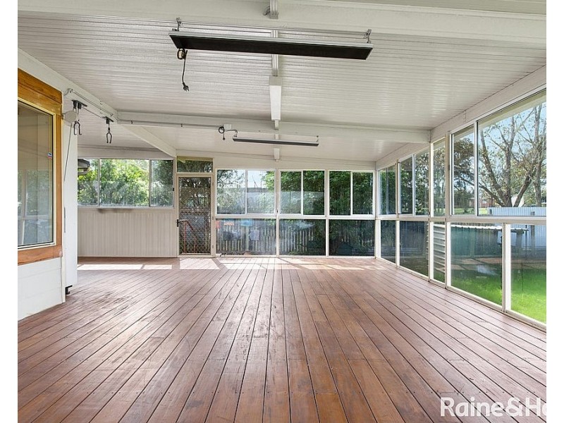 81 Hunter Street, Greta NSW 2334