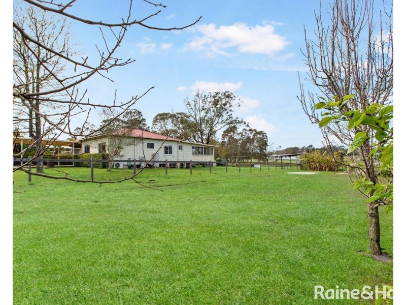 81 Hunter Street, Greta NSW 2334