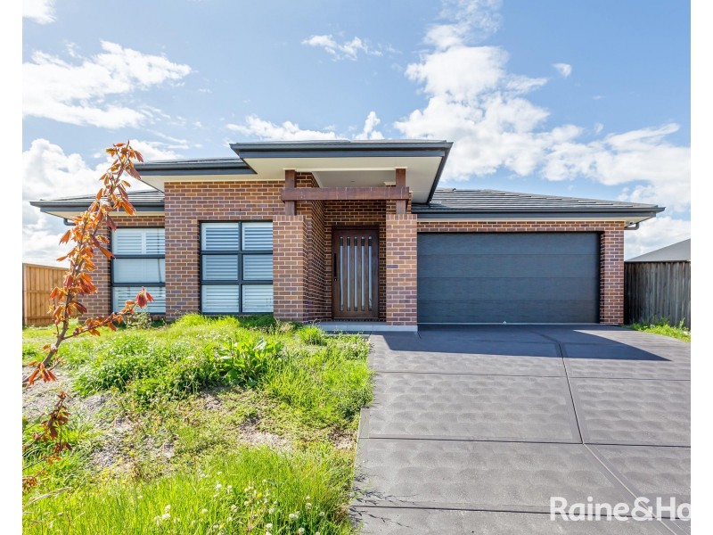 15 Sage Crescent, Chisholm NSW 2322