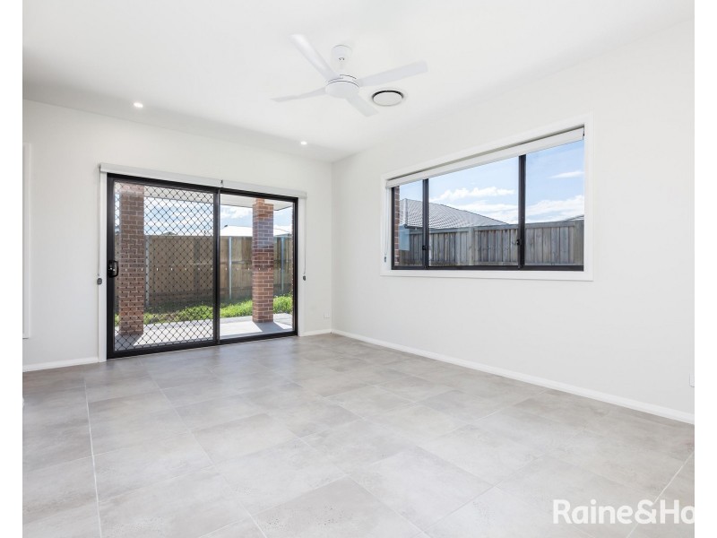 15 Sage Crescent, Chisholm NSW 2322