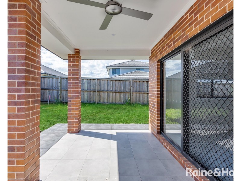 15 Sage Crescent, Chisholm NSW 2322