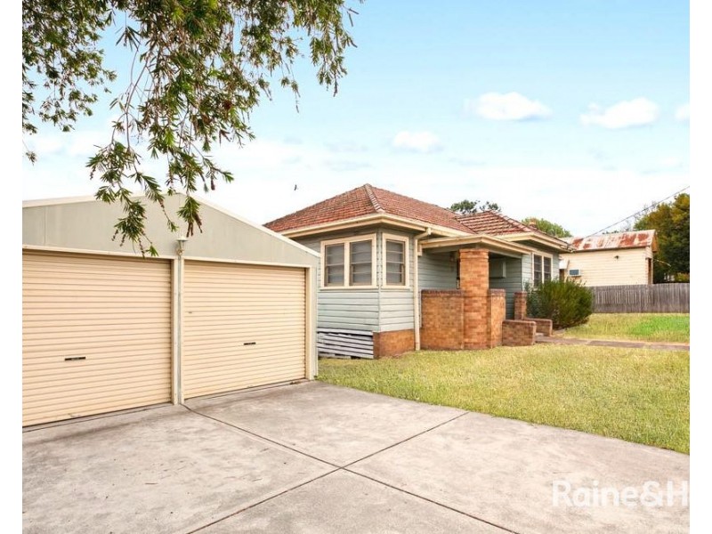 18 Ivor Street, Telarah NSW 2320