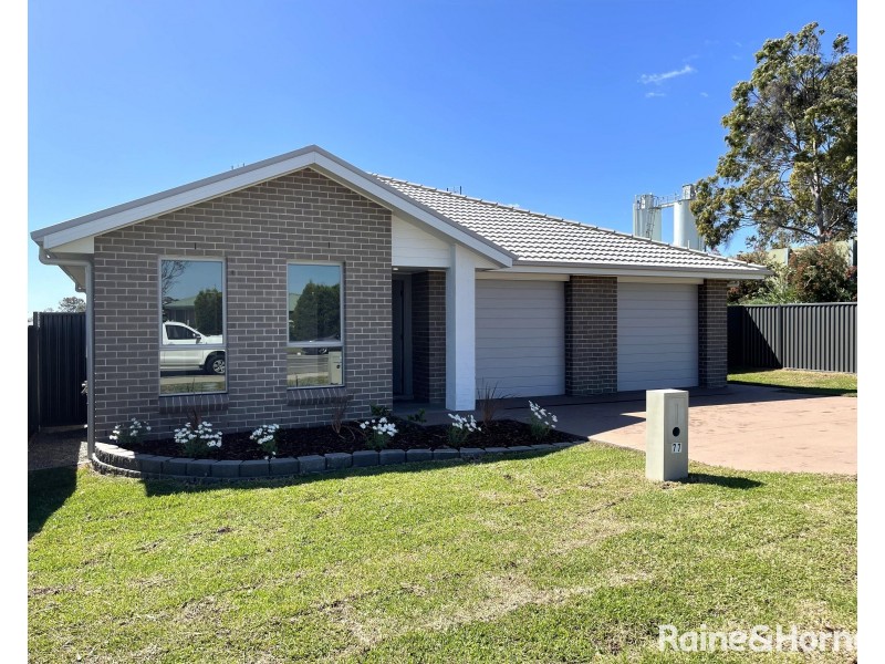 77 Aberglasslyn Road, Rutherford NSW 2320