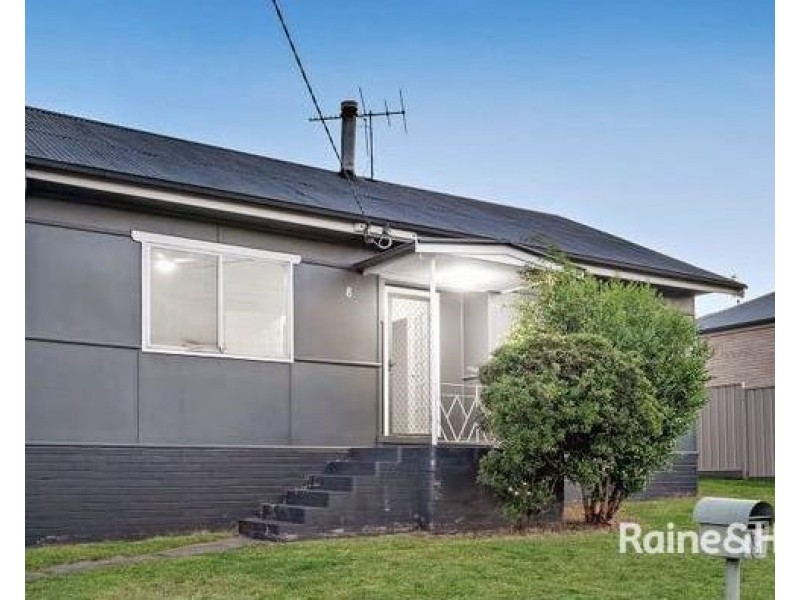 8 Seventh Street, Weston NSW 2326