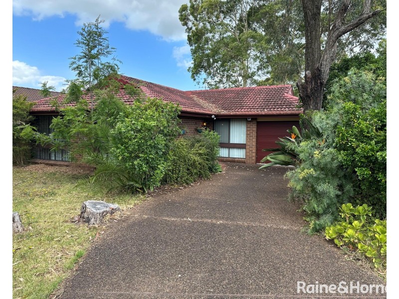 14 Barlow Close, Thornton NSW 2322