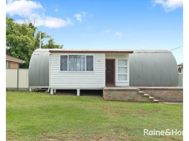 15 Grieve Street, Kurri Kurri NSW 2327