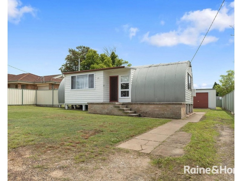 15 Grieve Street, Kurri Kurri NSW 2327