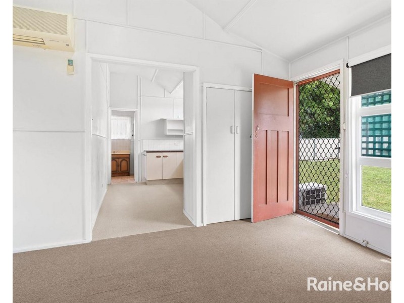 15 Grieve Street, Kurri Kurri NSW 2327