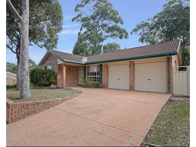 37 Mcelwee Drive, Tingira Heights NSW 2290