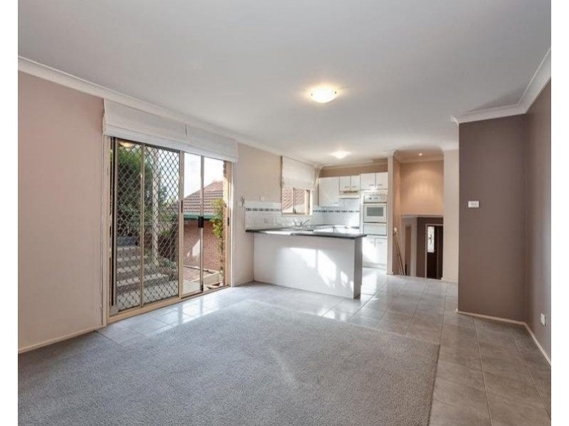 37 Mcelwee Drive, Tingira Heights NSW 2290