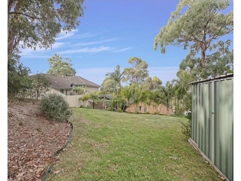 37 Mcelwee Drive, Tingira Heights NSW 2290
