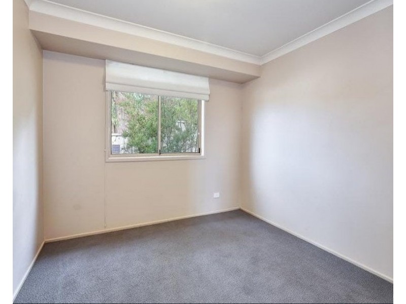 37 Mcelwee Drive, Tingira Heights NSW 2290