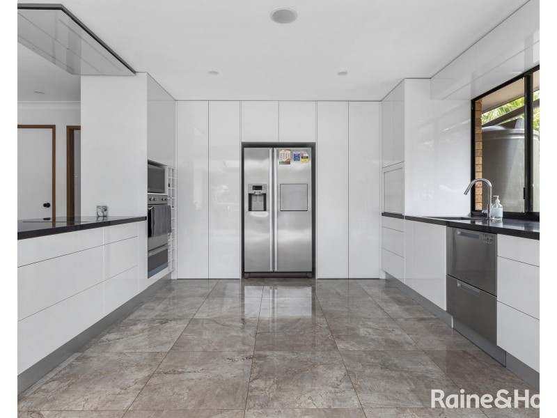 47 Parklea Avenue, Croudace Bay NSW 2280