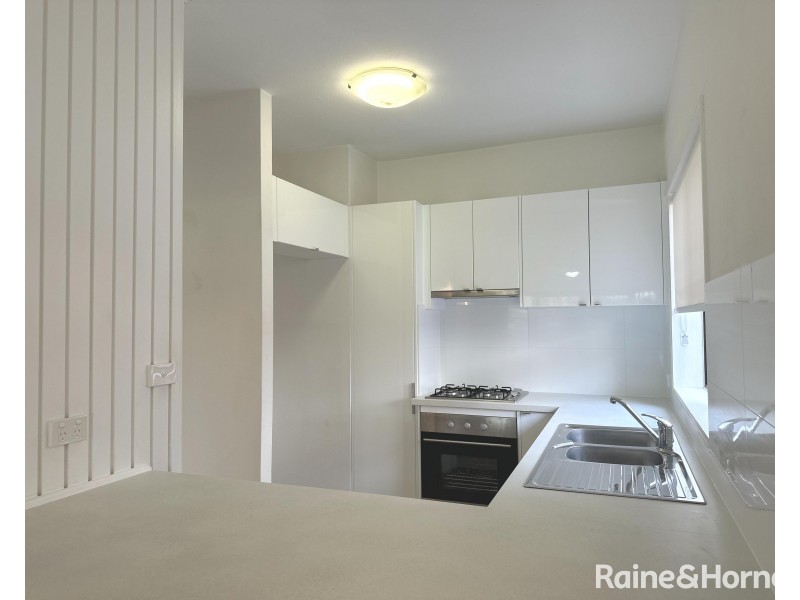 3/11 Young Street, Georgetown NSW 2298