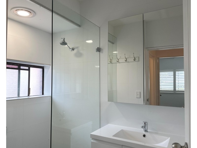 3/11 Young Street, Georgetown NSW 2298