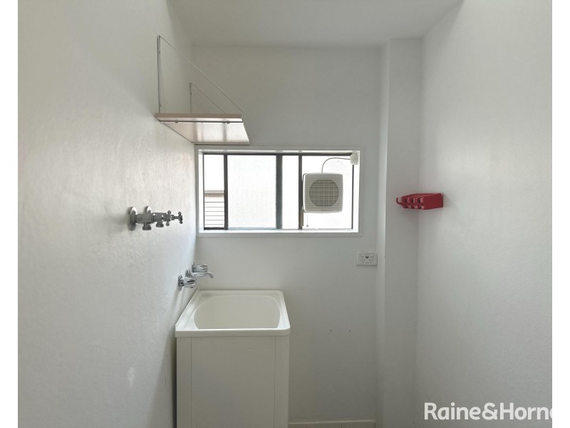 3/11 Young Street, Georgetown NSW 2298