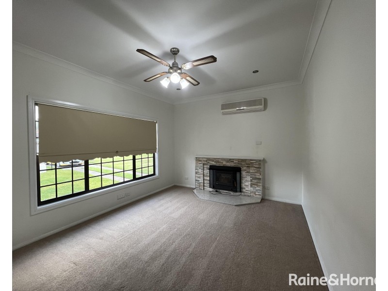 7 Swan Street, Windale NSW 2306
