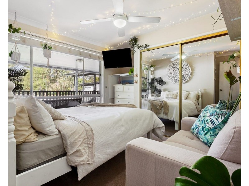 51 Burton Road, Eleebana NSW 2282