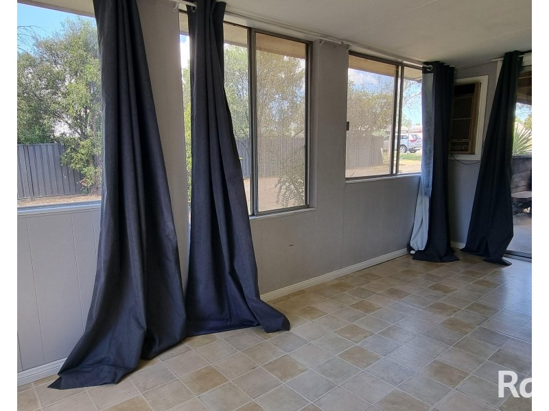 2 Nelson Street, Greta NSW 2334