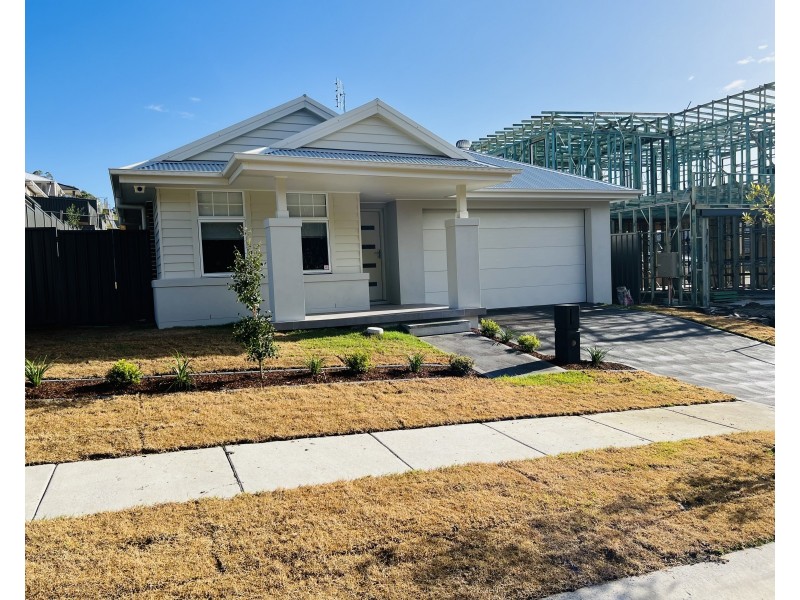 26 Tarkalong Street, Edgeworth NSW 2285