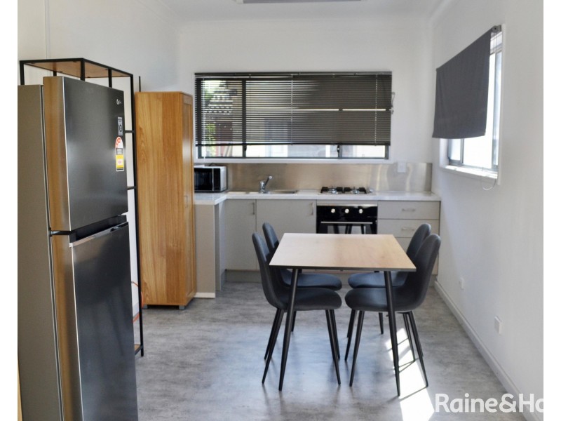 6B Ferry Place, East Maitland NSW 2323