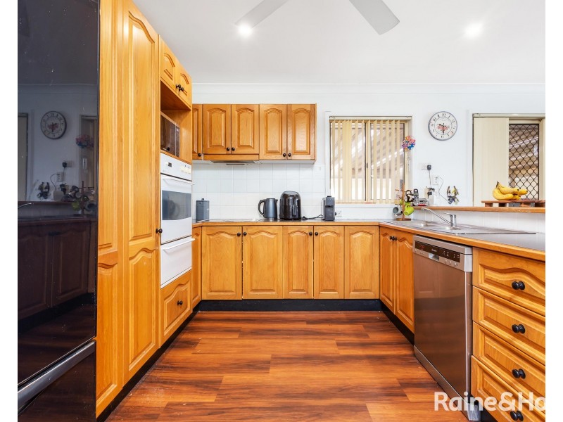 4 Hall Street, Heddon Greta NSW 2321