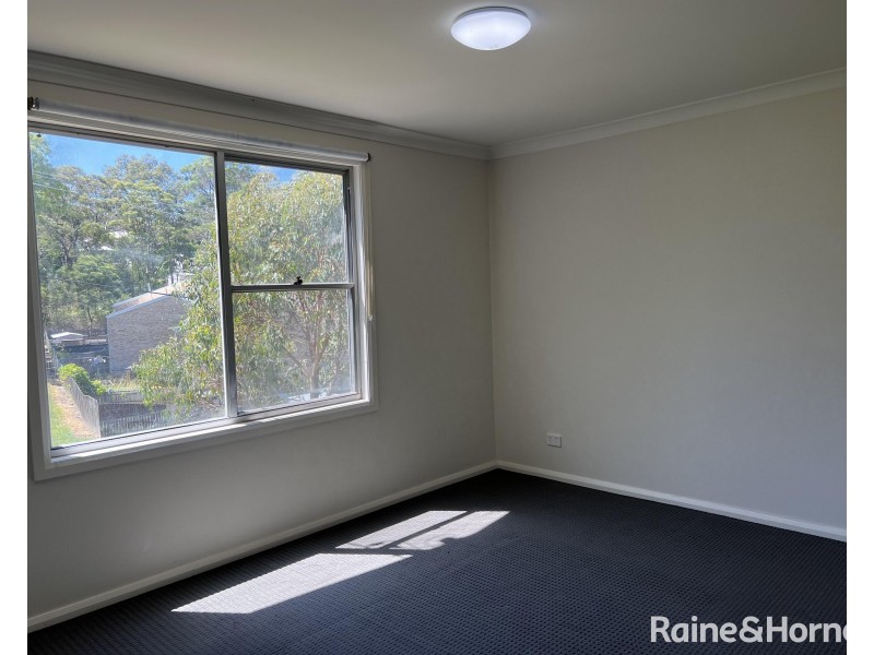 8 Threlkeld Drive, Bolton Point NSW 2283