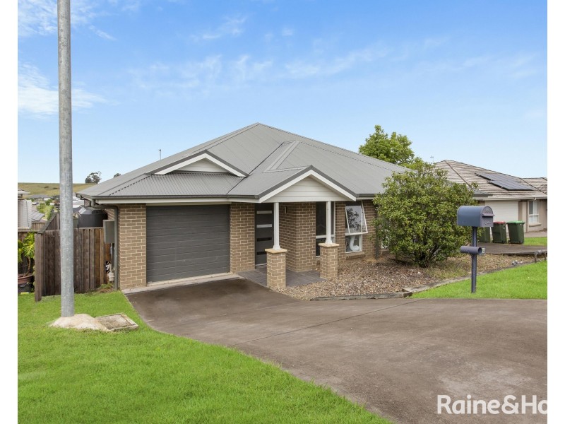 1/10A Russell Street, Gillieston Heights NSW 2321