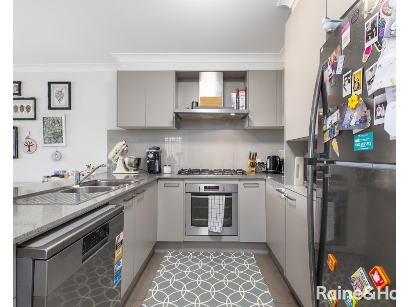 1/10A Russell Street, Gillieston Heights NSW 2321