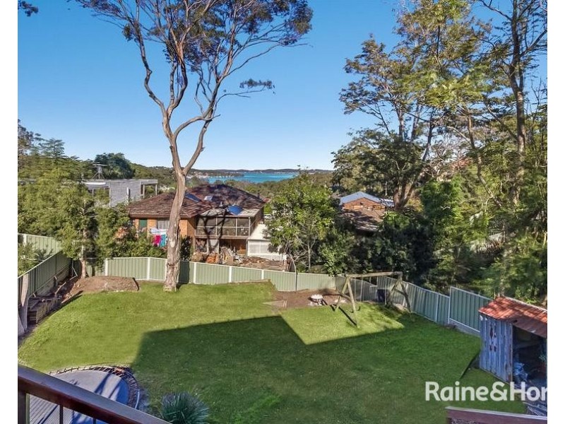43 Croft Road, Eleebana NSW 2282