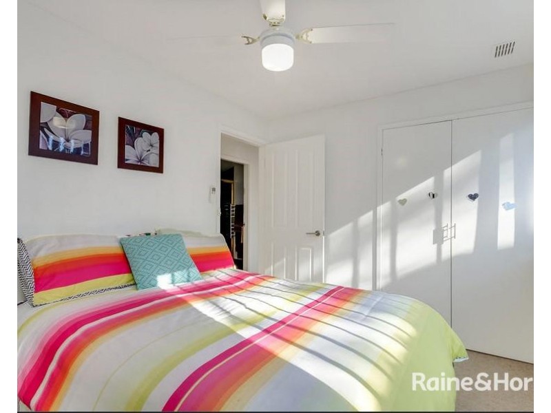 43 Croft Road, Eleebana NSW 2282