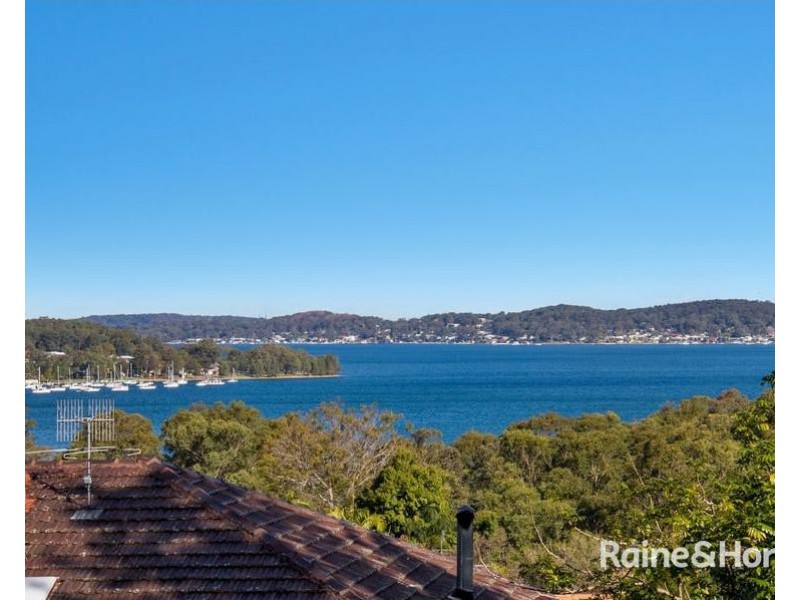 43 Croft Road, Eleebana NSW 2282