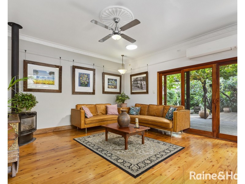 18 Bourke Street, Mayfield NSW 2304