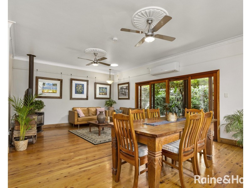 18 Bourke Street, Mayfield NSW 2304