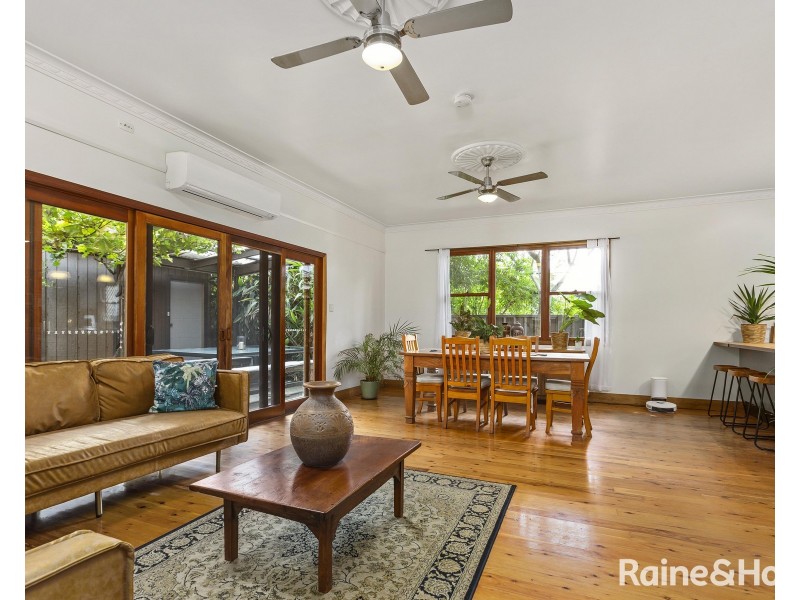 18 Bourke Street, Mayfield NSW 2304