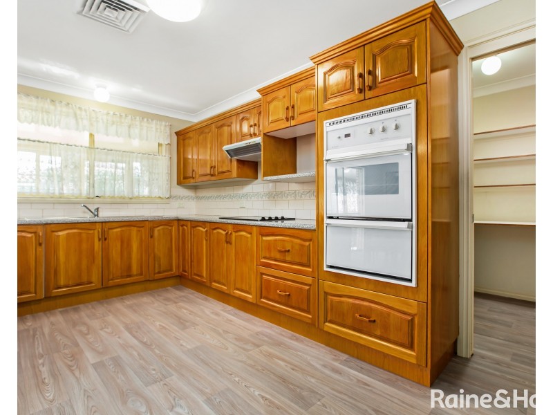 80 Oakville Road, Edgeworth NSW 2285