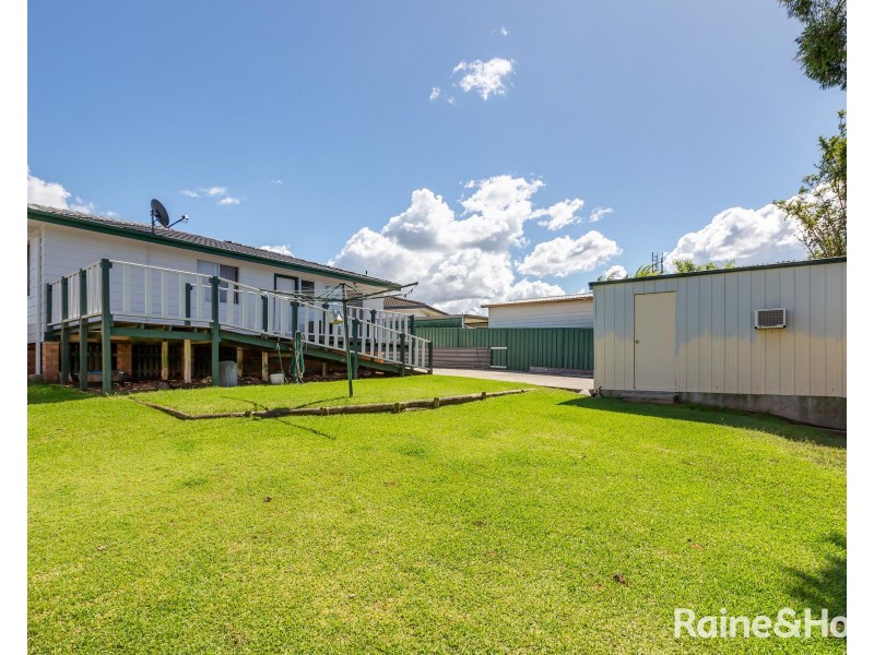 4 Buni Street, Holmesville NSW 2286