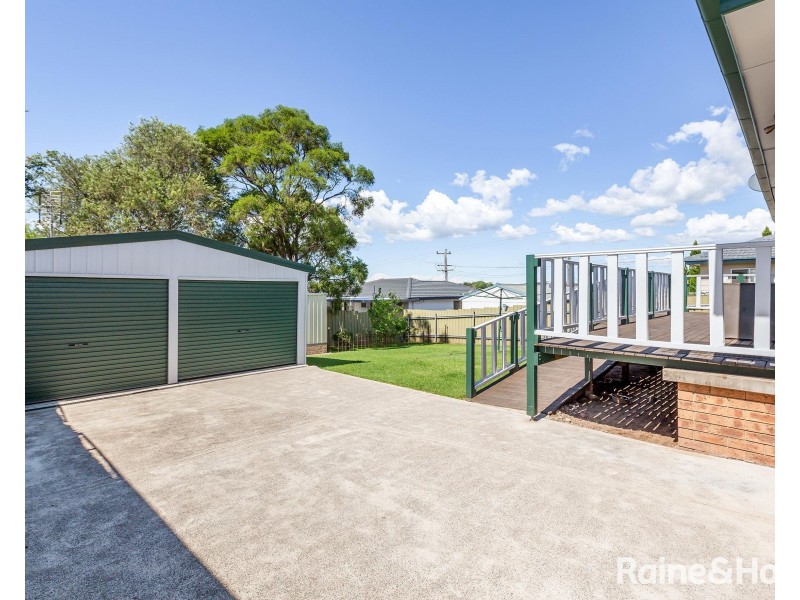 4 Buni Street, Holmesville NSW 2286