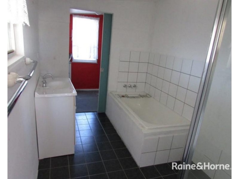 80 Rose Street, South Maitland NSW 2320