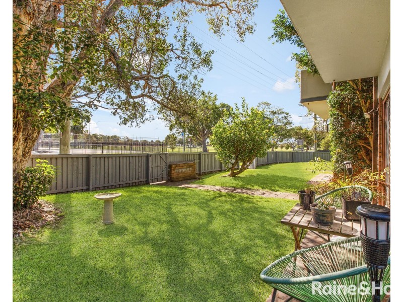 3/11 Young Street, Georgetown NSW 2298