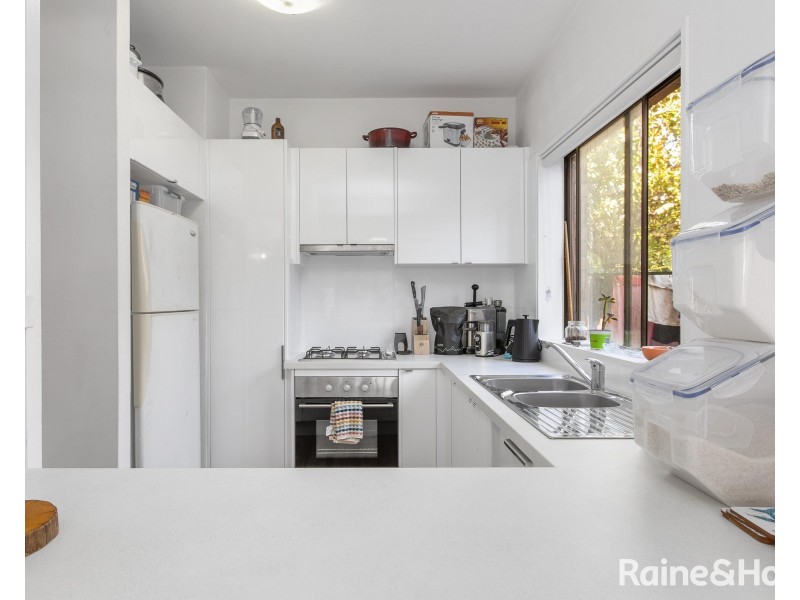 3/11 Young Street, Georgetown NSW 2298