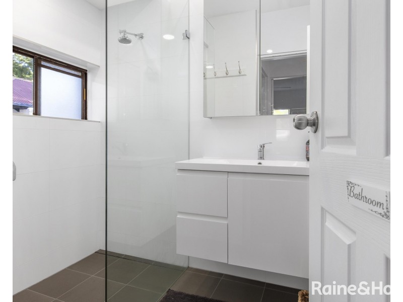 3/11 Young Street, Georgetown NSW 2298