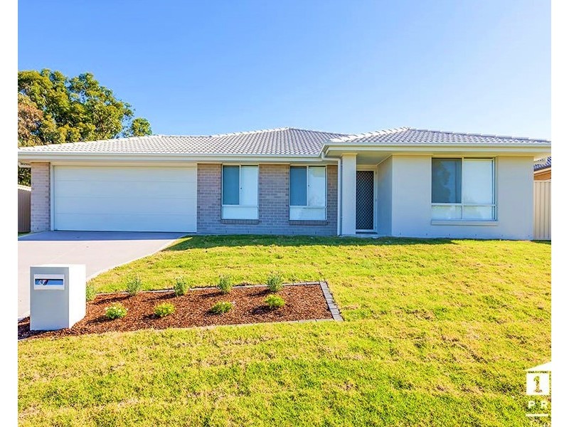 13 Ellie Avenue, Raworth NSW 2321