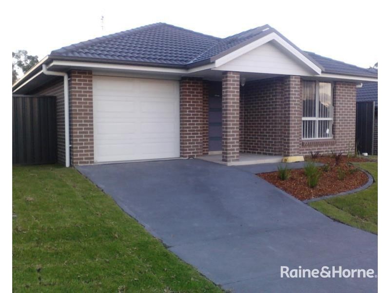 2/5 Chapman Street, Greta NSW 2334