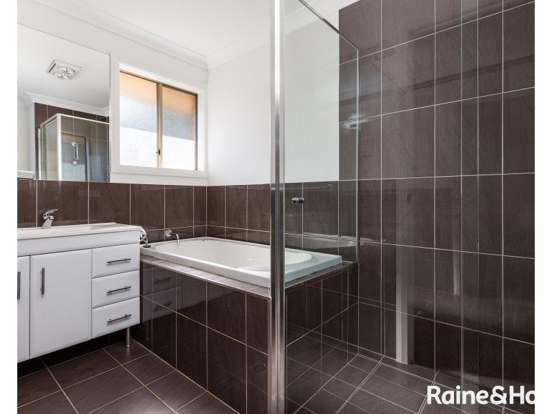 21A Lakeview Street, Boolaroo NSW 2284