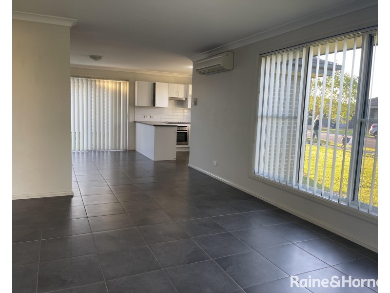 25 Fonda Avenue, Rutherford NSW 2320
