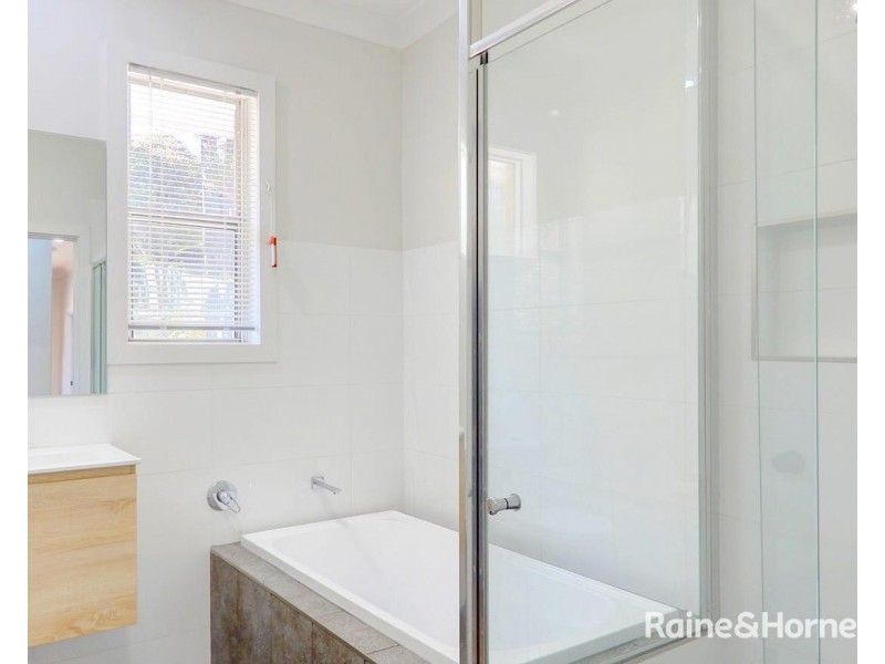 1 Joslin Street, Kotara NSW 2289