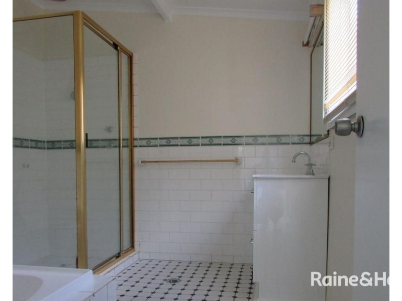 64 First Street, Weston NSW 2326