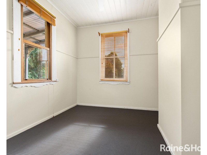 71 Thompson Street, East Maitland NSW 2323